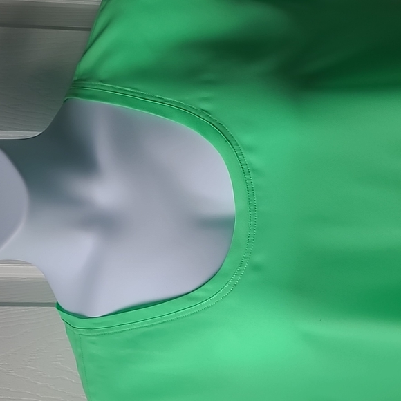 J. Crew Spring Green Elegant Sleeveless Top | Size 14| NWOT - Picture 2 of 5